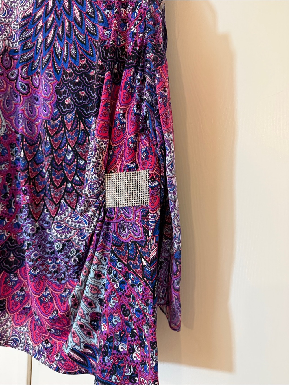 Women’s Cold-Shoulder Blouse in Pink & Purple - Dress barn - Picture 4 of 7